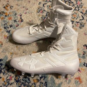 Under armor white cleat size 9.5 brand new